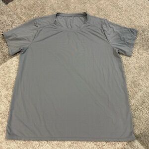 Athletic Performance Training Shirt Mens XL Gray Nylon Spandex Gym